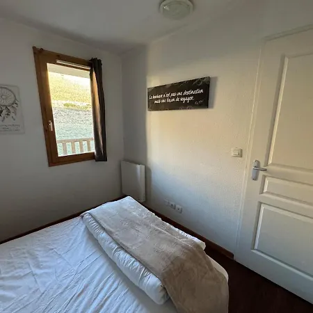 Apartament Appt 6 Personnes Avec Piscine A Super Besse-et-Saint-Anastaise