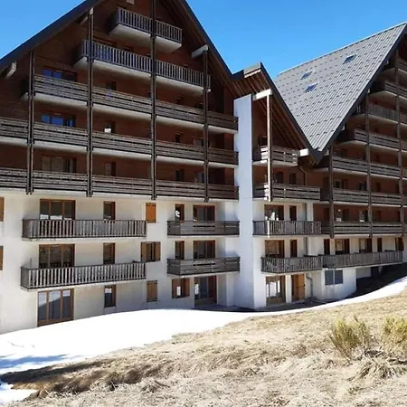 Appt 6 Personnes Avec Piscine A Super * Besse-et-Saint-Anastaise