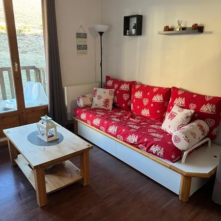 Appt 6 Personnes Avec Piscine A Super Apartament Besse-et-Saint-Anastaise